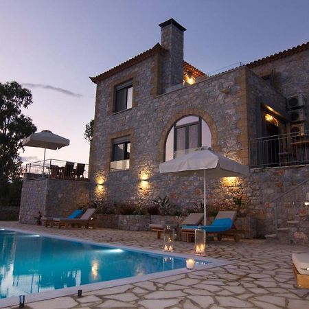 Elsa Villa By Elrin Villas Mani Neokhorion  Buitenkant foto